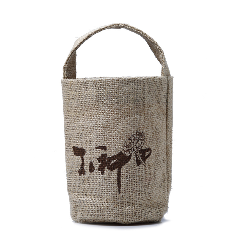 Custom Eco Bear Wine Round Mini Jute Bag Material With Small Shoulder